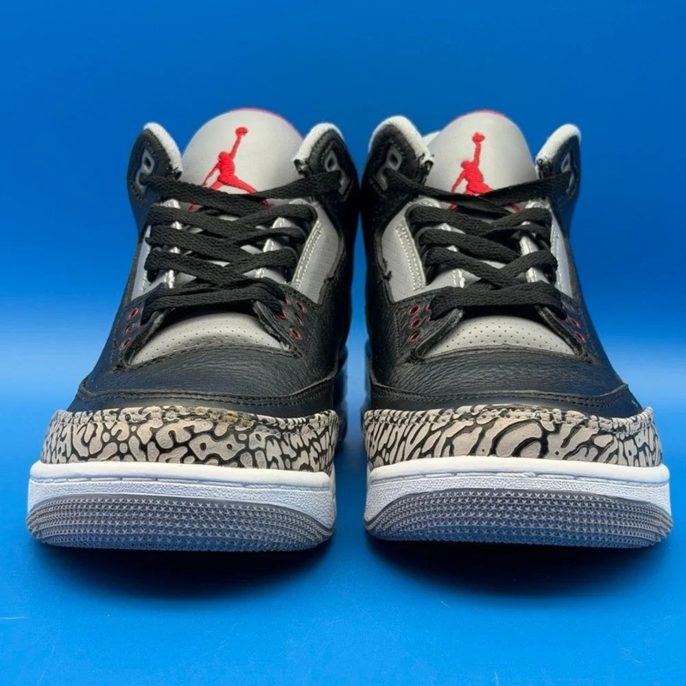 Jordan 3 Retro Black‎ Cement Black/Varsity Red 136064-010 Size 8.5 10W